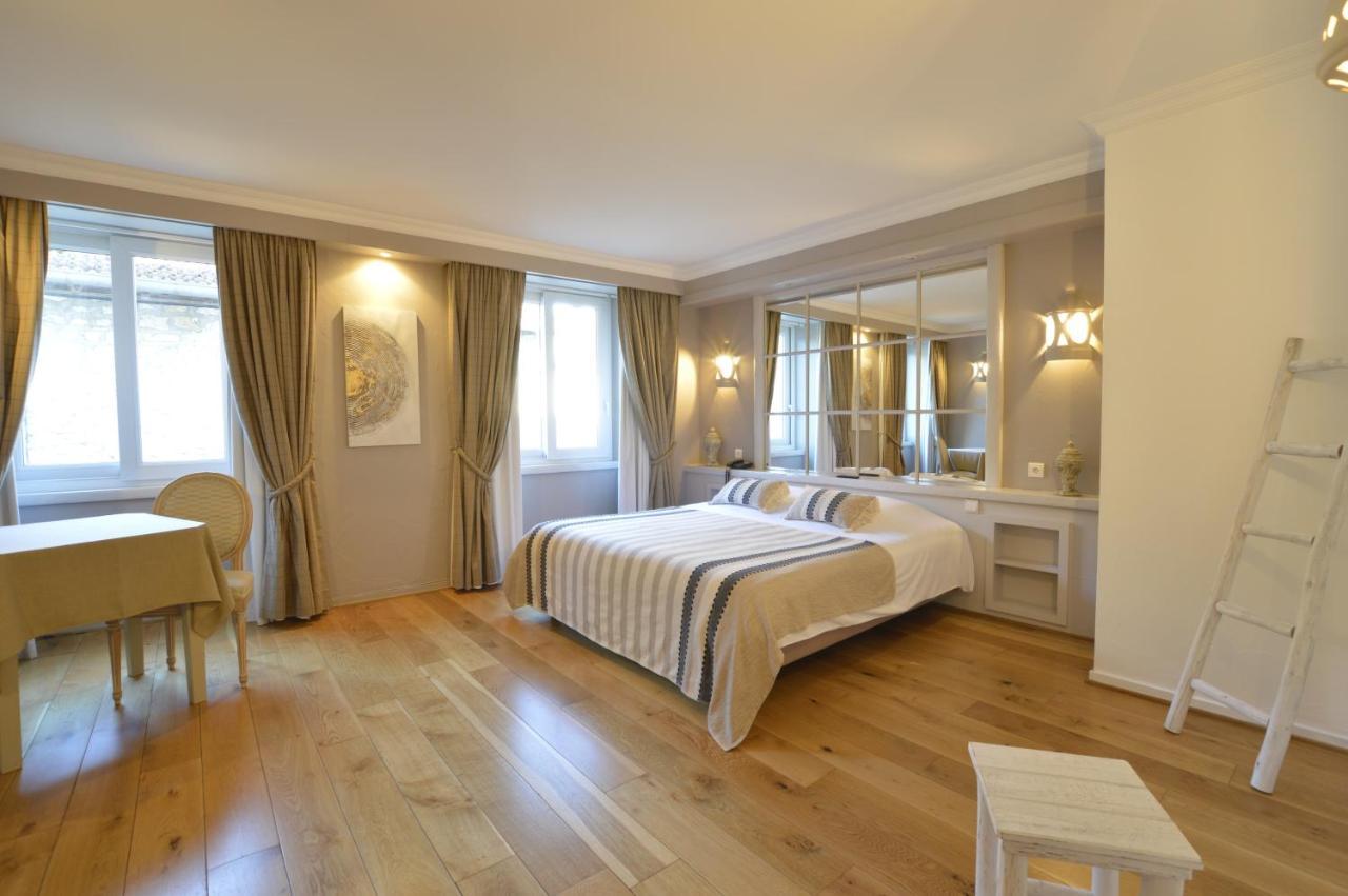 Le Soleil D'Or Hotel Жоанвил Екстериор снимка